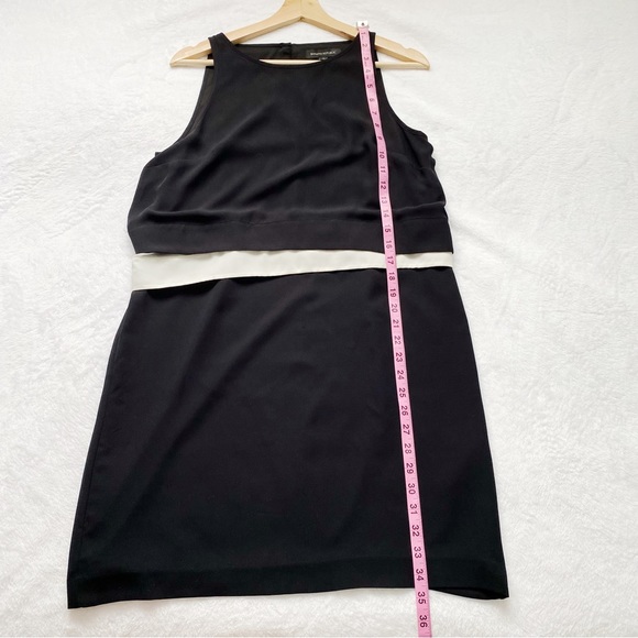 Banana Republic Vintage Style Black & Cream Layered Dress - Picture 7 of 12